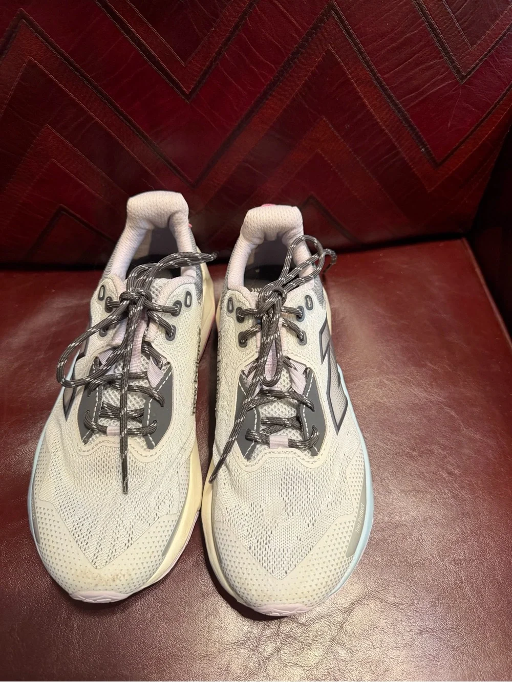 New Balance Women's Neutral Running Shoes - Light Gray with Pink Accents